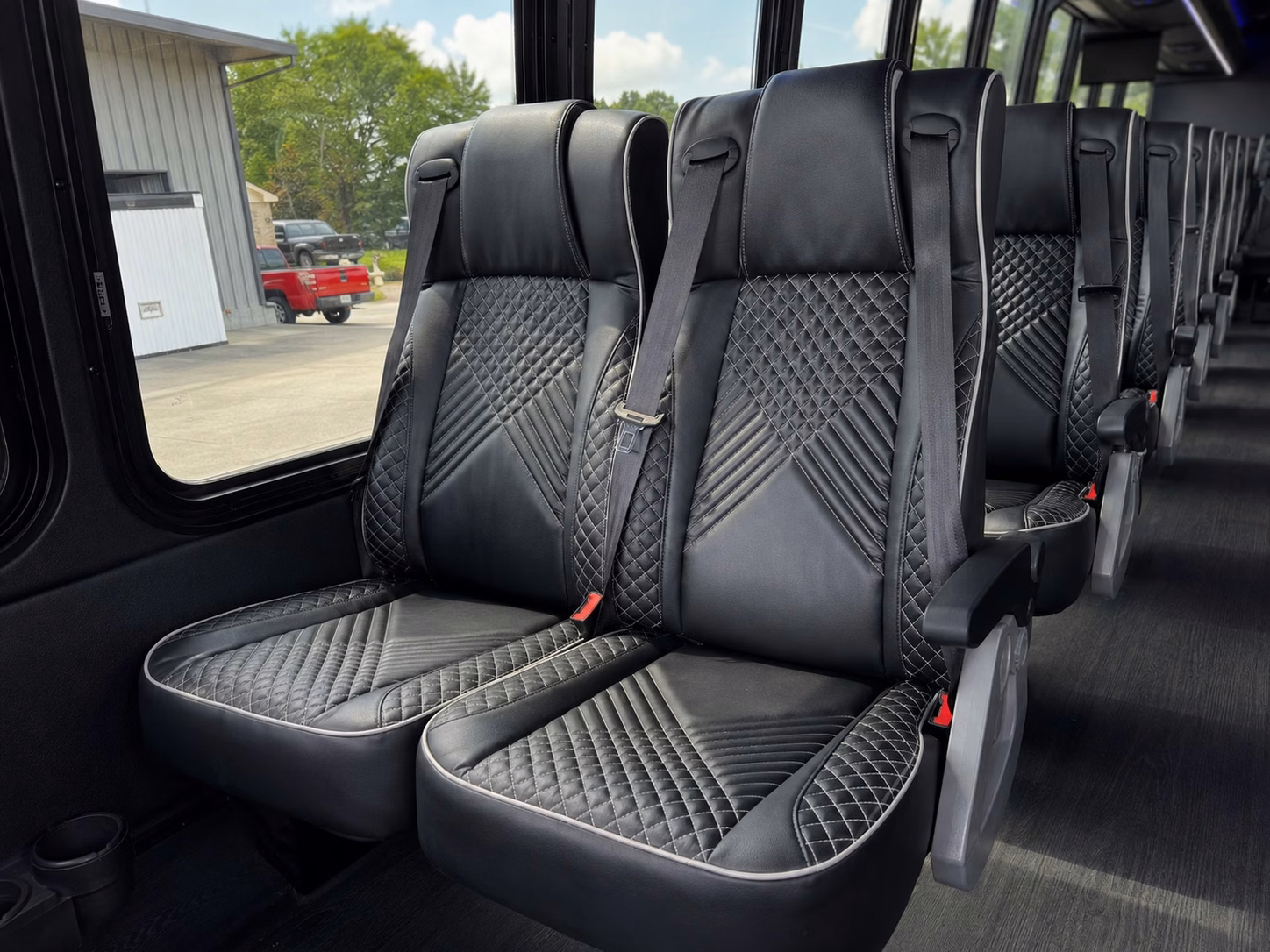 charter bus rentals for napa corporate events and retreats